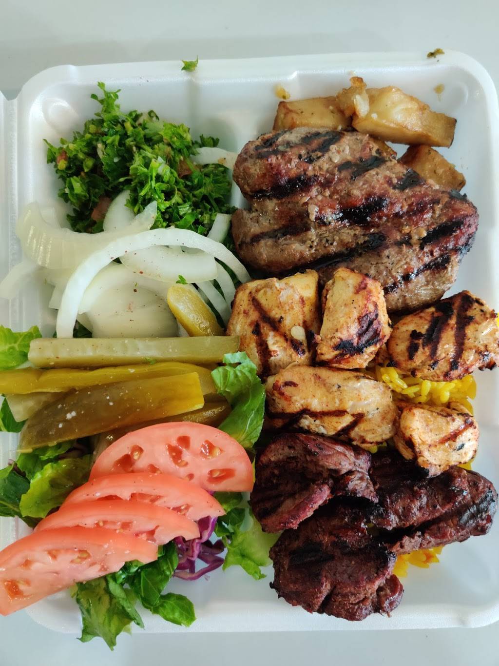 Guavas Shawarma | restaurant | 3161 Strandherd Dr, Nepean, ON K2J 5N1, Canada | 6138230011 OR +1 613-823-0011