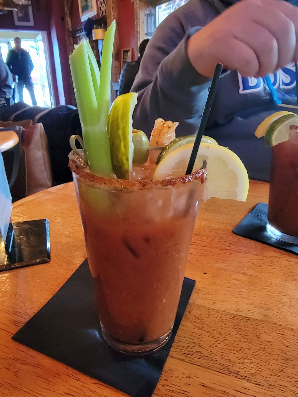 Gun Flint Tavern | restaurant | 111 Wisconsin St, Grand Marais, MN 55604, USA | 2183871563 OR +1 218-387-1563