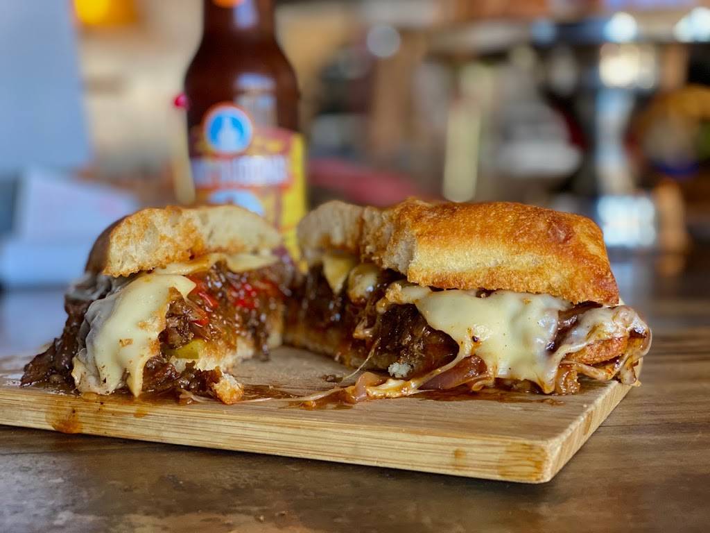 The Blues Burgers Hallandale Beach | restaurant | 801 N Federal Hwy Suite 109-110, Hallandale Beach, FL 33009, USA | 7542633294 OR +1 754-263-3294