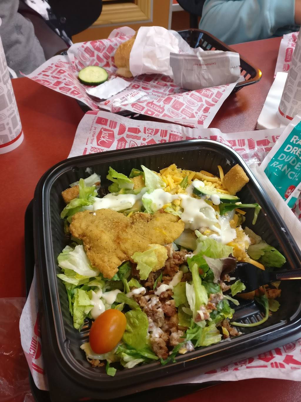 Jack in the Box | restaurant | 2739 Taylor St, San Francisco, CA 94133, USA | 4156744129 OR +1 415-674-4129