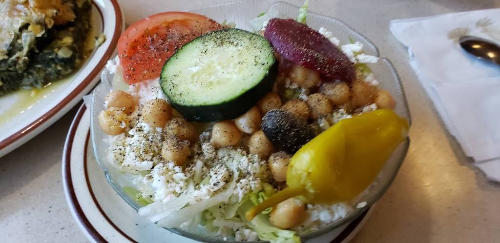 Leos Coney | restaurant | 22373 Eureka Rd, Taylor, MI 48180, USA | 7347207307 OR +1 734-720-7307