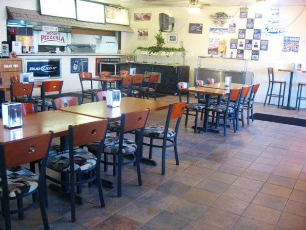 Anyas Pizza 2 | restaurant | 9615 E Foothill Blvd, Rancho Cucamonga, CA 91730, USA | 9099898100 OR +1 909-989-8100