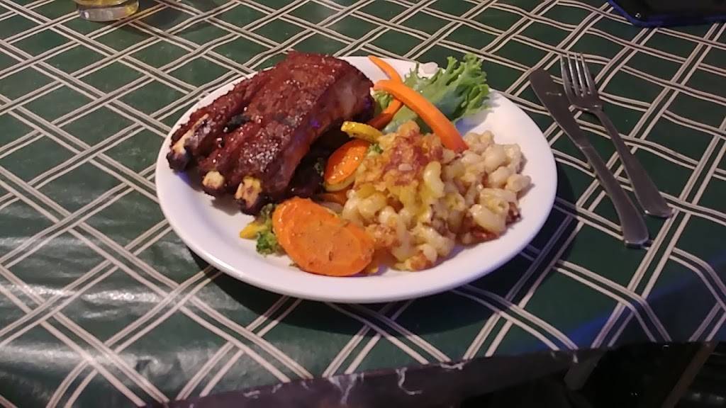 The Grizzlies Den | restaurant | 3125 Triangle Rd, Mariposa, CA 95338, USA | 2097427199 OR +1 209-742-7199