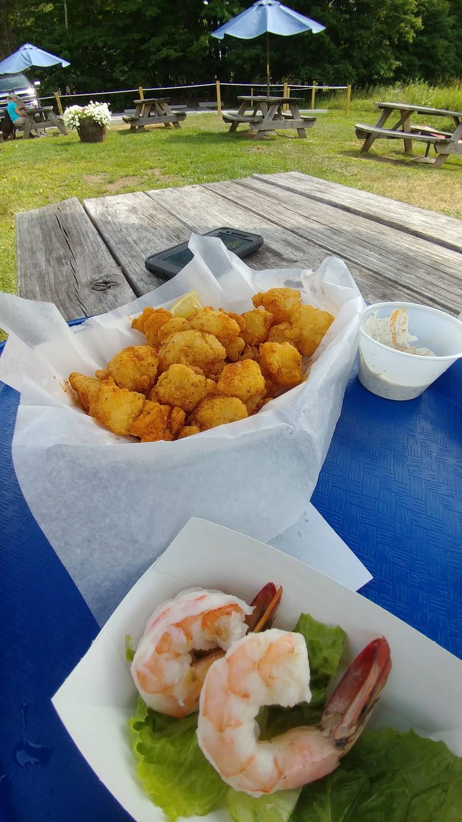 West Shore Seafood | restaurant | 449 Bantam Lake Rd, Morris, CT 06763, USA | 8605678000 OR +1 860-567-8000