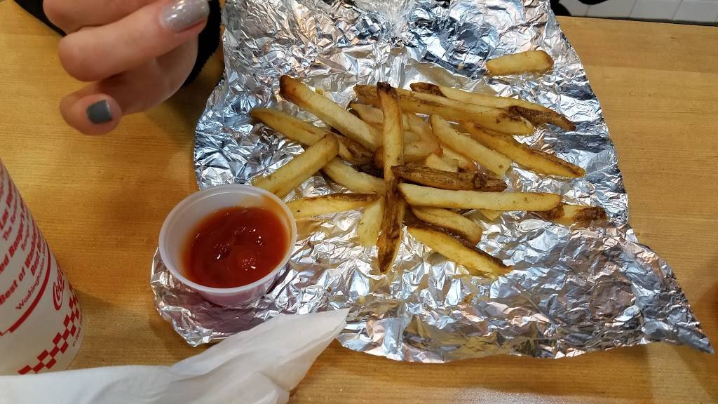 Five Guys | meal takeaway | 125 E Street Rd, Feasterville-Trevose, PA 19053, USA | 2153549055 OR +1 215-354-9055