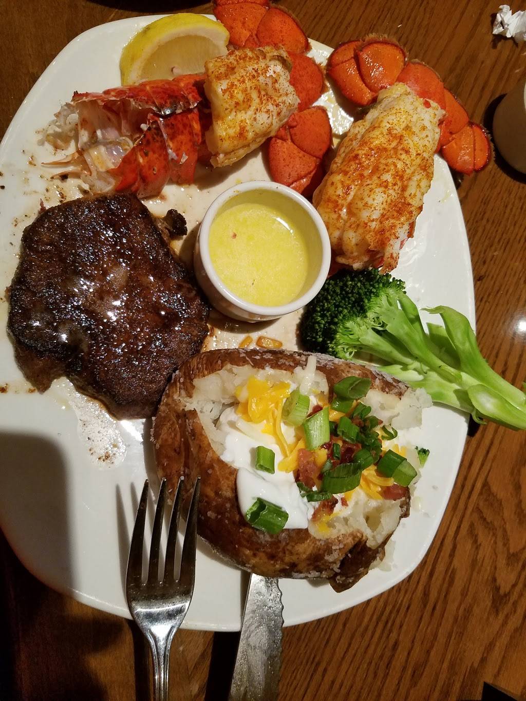 Outback Steakhouse | restaurant | 16547 Fishhawk Blvd, Lithia, FL 33547, USA | 8136899222 OR +1 813-689-9222