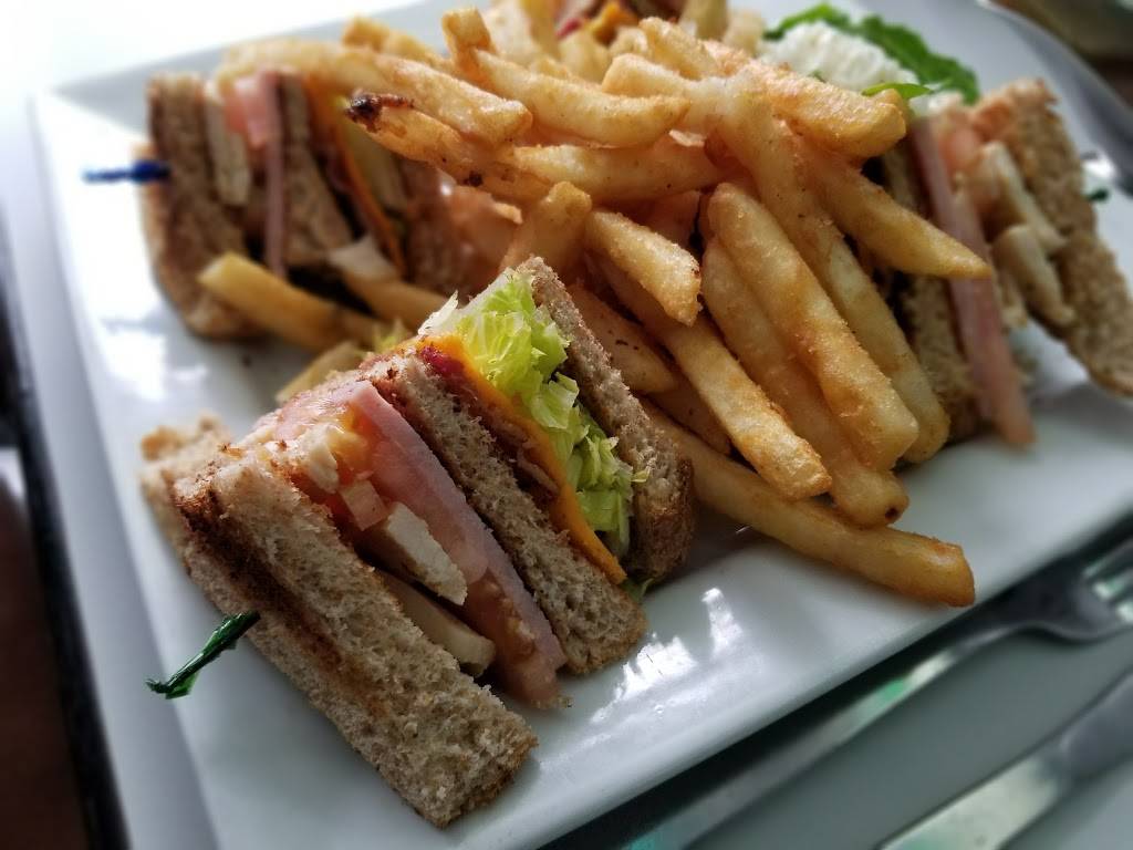 Ace Pizzeria & Restaurant | restaurant | 10 Durham St S, Madoc, ON K0K 2K0, Canada | 6134735235 OR +1 613-473-5235