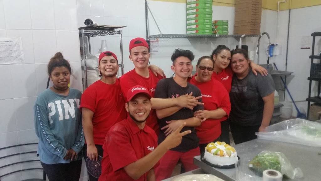Tooginos Pizza Arboledas | restaurant | Natura Seccion Bosques, Tijuana, B.C., Mexico | 016644082593 OR +52 664 408 2593