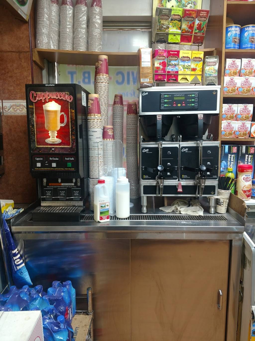 Caton Deli & Luncheonette | restaurant | 1818 Caton Ave, Brooklyn, NY 11226, USA | 3477157757 OR +1 347-715-7757