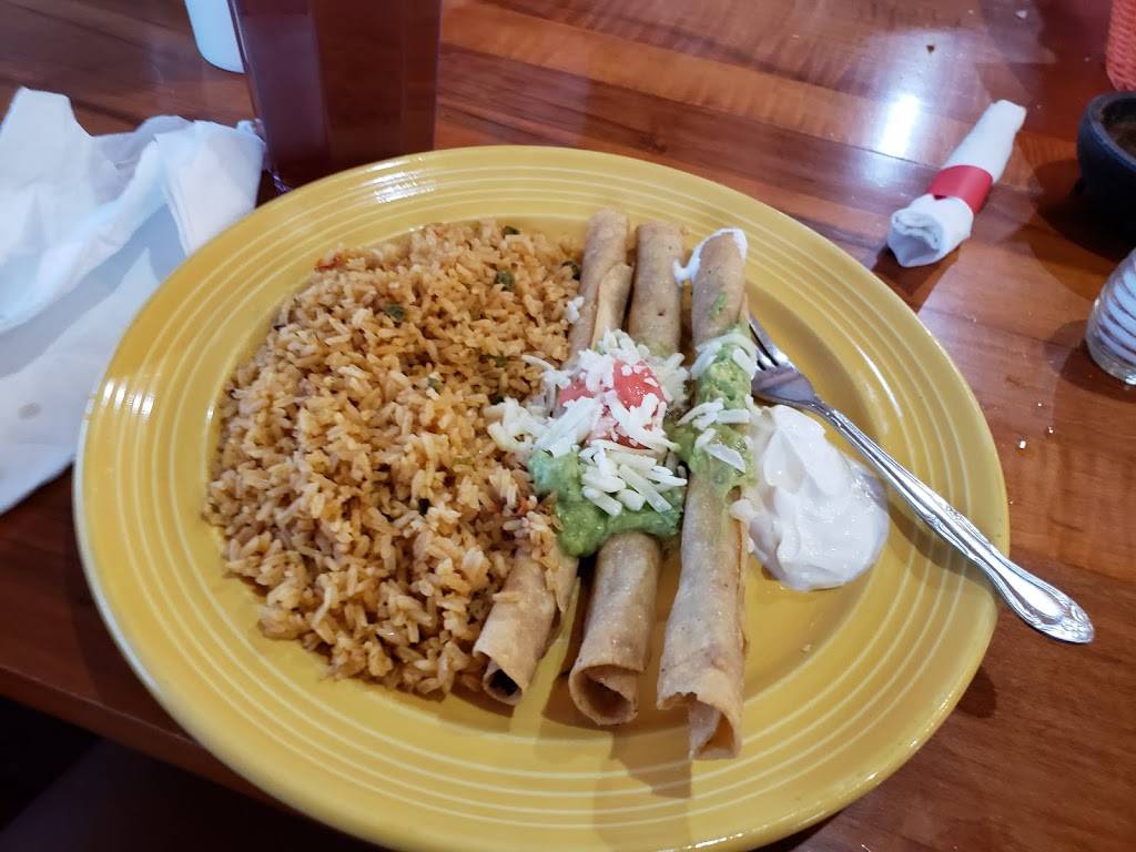 Las Palapas | restaurant | 5403 Northwest Loop 410, San Antonio, TX 78229, USA | 2106807177 OR +1 210-680-7177