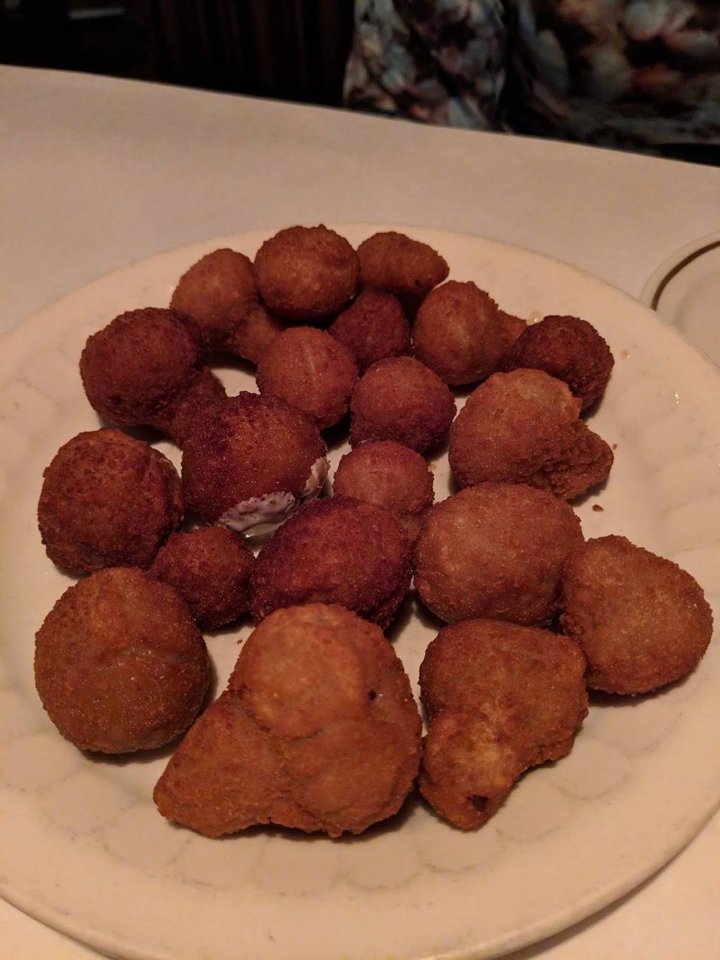 Traversos Restaurant | restaurant | 15601 S Harlem Ave, Orland Park, IL 60462, USA | 7085322220 OR +1 708-532-2220