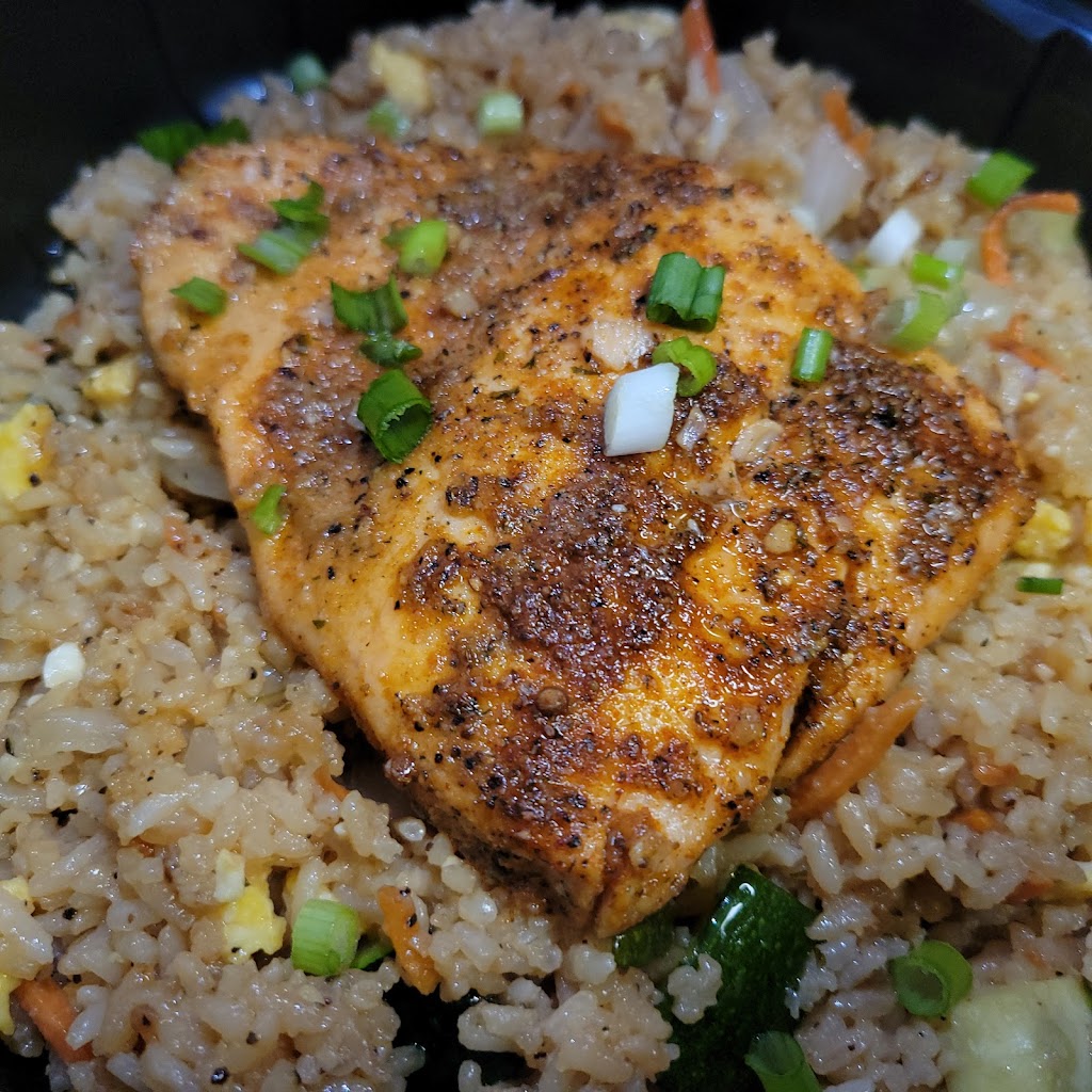 S & Ls Hood Eatz | restaurant | 24690 Cloverlawn St, Oak Park, MI 48237, USA | 2485991826 OR +1 248-599-1826