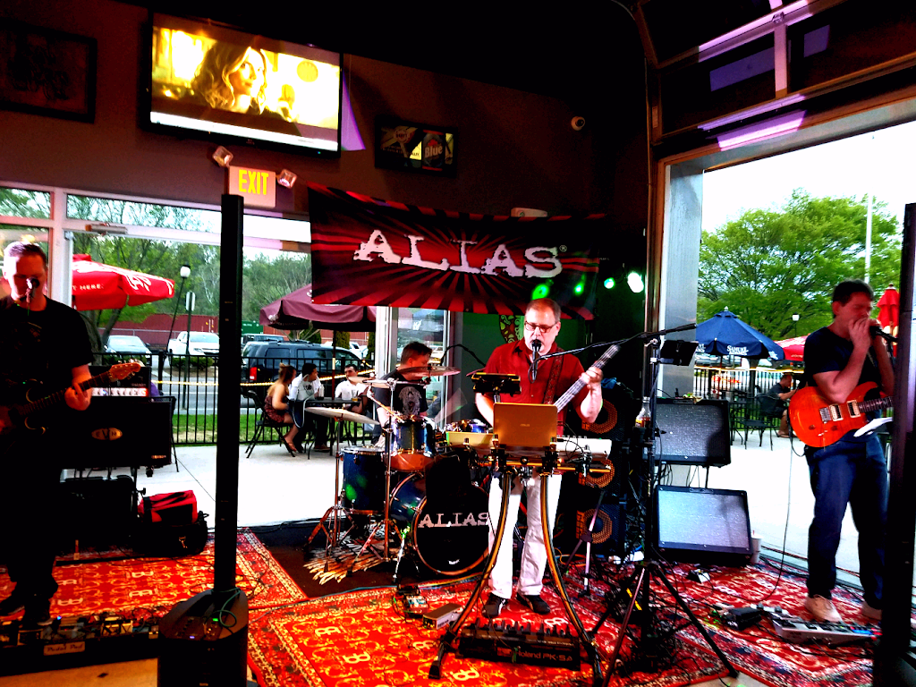 The Steel Pub Sports Bar and Grille | restaurant | 320 E 1st St, Bethlehem, PA 18015, USA | 6106255005 OR +1 610-625-5005