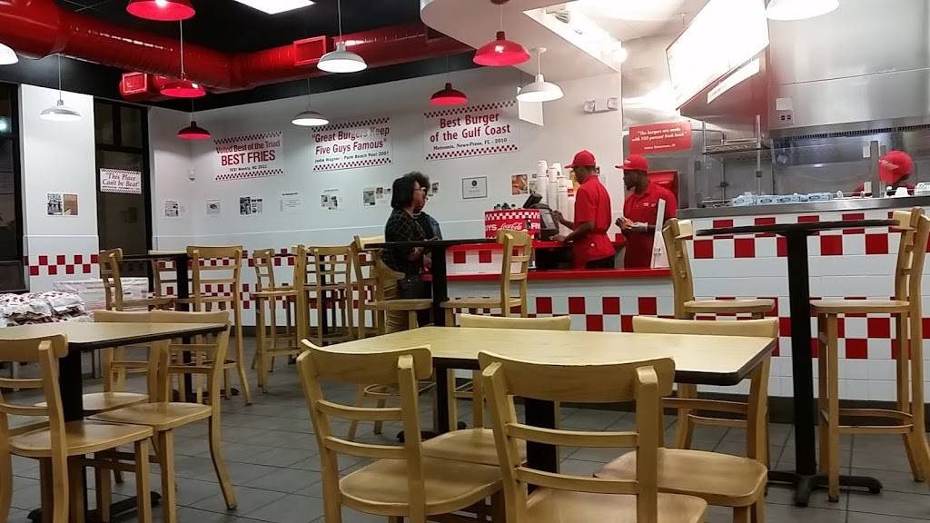 Five Guys | meal takeaway | 571 Linton Blvd, Delray Beach, FL 33444, USA | 5612663162 OR +1 561-266-3162