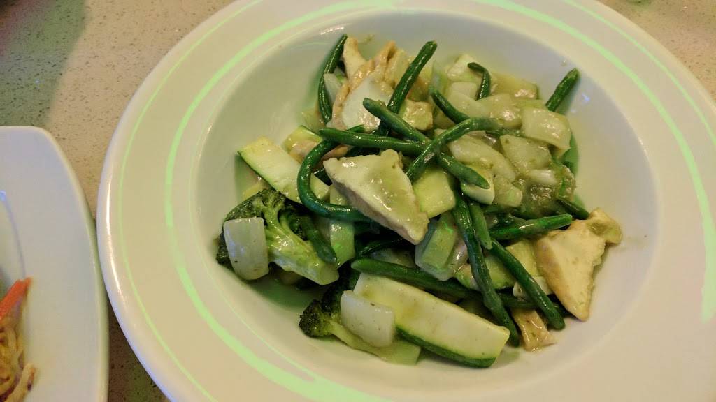 Lemongrass Restaurant | restaurant | 1300 Garth St #1, Hamilton, ON L9C 4L7, Canada | 9055743932 OR +1 905-574-3932