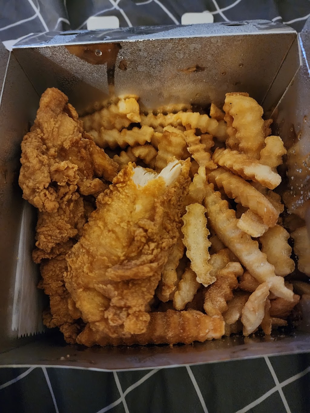 Chick-A-Boom Frankford Ave | restaurant | 3677 Frankford Ave, Philadelphia, PA 19134, USA | 2154371141 OR +1 215-437-1141