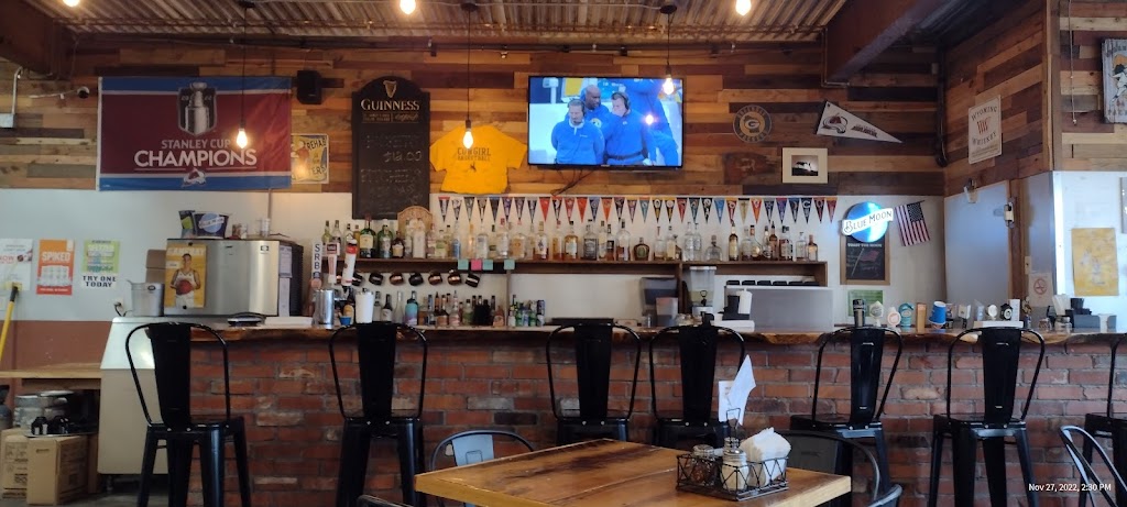 Stogie Joes | restaurant | 800 N 10th St, Worland, WY 82401, USA | 3073886233 OR +1 307-388-6233