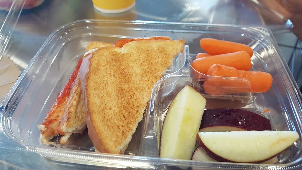 Which Wich Superior Sandwiches | restaurant | 24635 Madison Ave, Murrieta, CA 92562, USA | 9514454035 OR +1 951-445-4035