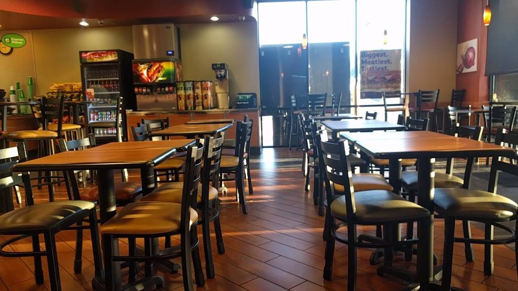 Subway | meal takeaway | 6320 E. Golf Links Road Pad 3 -160, Tucson, AZ 85730, USA | 5207453051 OR +1 520-745-3051