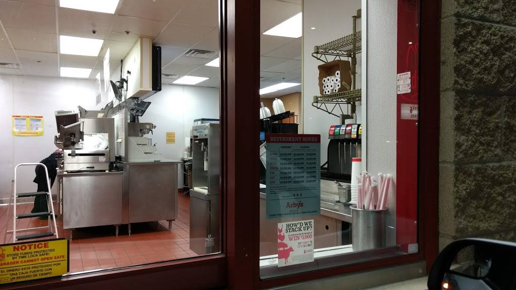 Arbys | restaurant | 340 N York Rd, Elmhurst, IL 60126, USA | 6305300072 OR +1 630-530-0072