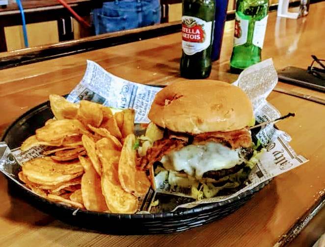 Route 20 Grill & Tap | restaurant | 3193 E Genesee St, Auburn, NY 13021, USA | 3152533092 OR +1 315-253-3092