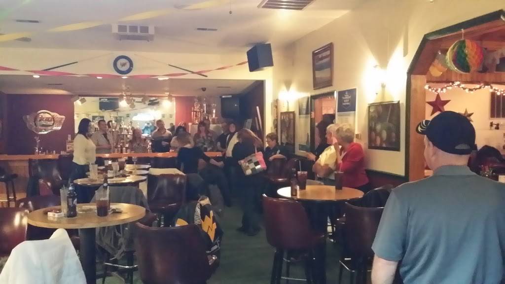 Four Corners Club | restaurant | 72 Pedal Car Dr, Inwood, WV 25428, USA | 3042293443 OR +1 304-229-3443