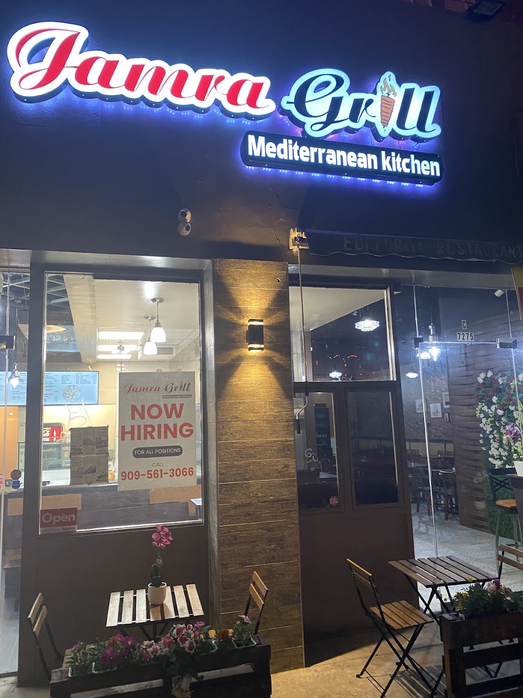 Jamra Grill | restaurant | 7275 Melrose Ave Unit B, Los Angeles, CA 90046, USA | 3239917476 OR +1 323-991-7476