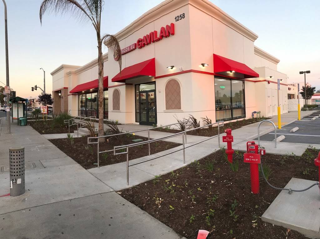 Tacos Gavilan | restaurant | 1268-1276 17th St, Santa Ana, CA 92701, USA | 7144800713 OR +1 714-480-0713