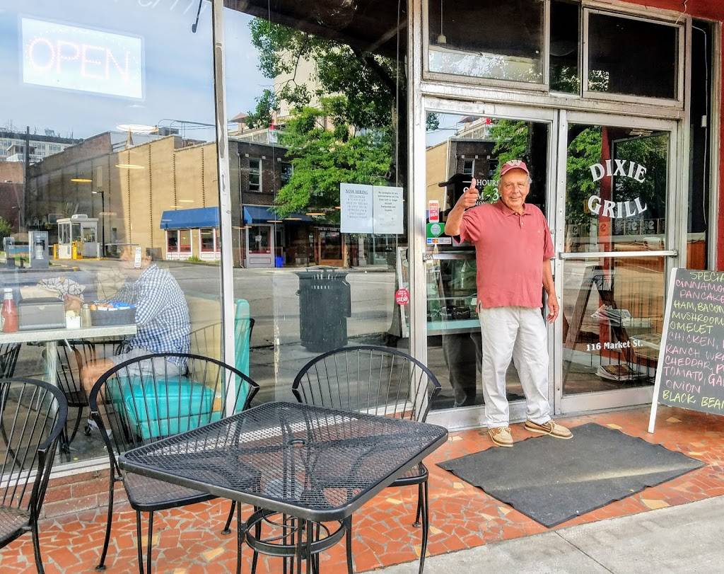The Dixie Grill | restaurant | 116 Market St, Wilmington, NC 28401, USA | 9107627280 OR +1 910-762-7280
