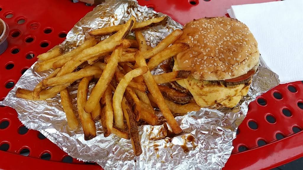 Five Guys | meal takeaway | 500 E Merritt Island Causeway, Merritt Island, FL 32952, USA | 3214521680 OR +1 321-452-1680