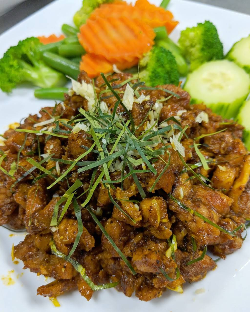 Authentic Thai Cuisine | restaurant | 2225 Jerusalem Ave, North Merrick, NY 11566, USA | 5165062261 OR +1 516-506-2261