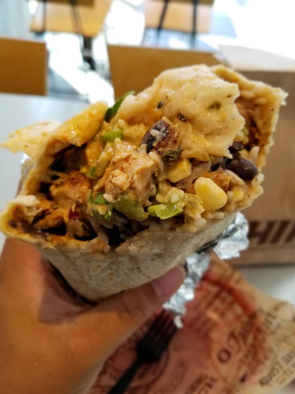 Chipotle Mexican Grill | restaurant | 7340 Arroyo Crossing Pkwy #100, Las Vegas, NV 89113, USA | 7023610203 OR +1 702-361-0203