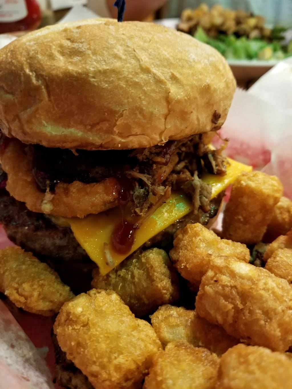 Wings Etc. | restaurant | 23222 US-33, Elkhart, IN 46517, USA | 5748305734 OR +1 574-830-5734