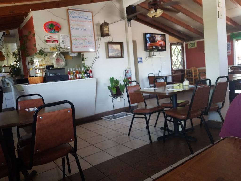 La Kebrada Restaurant | restaurant | 1042 N Marks Ave, Fresno, CA 93722, USA | 5592755297 OR +1 559-275-5297