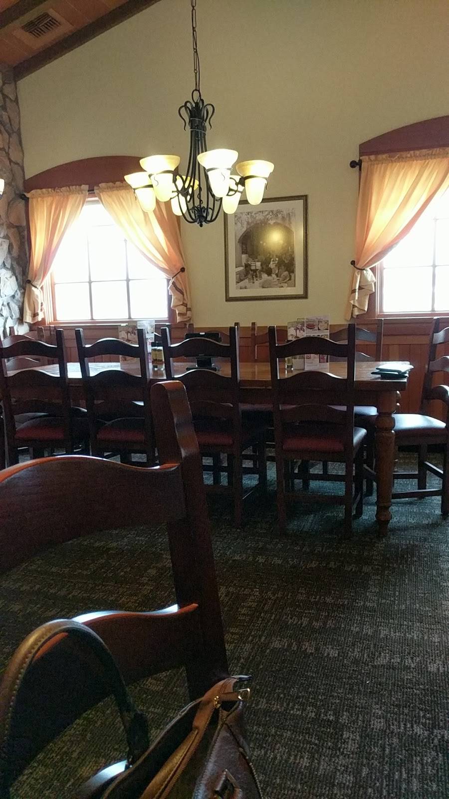 Olive Garden Italian Restaurant | meal takeaway | 1635 W River Rd N, Elyria, OH 44035, USA | 4403243002 OR +1 440-324-3002