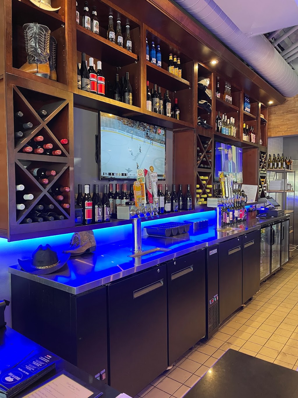 Beach Pit BBQ | restaurant | 30065 Alicia Pkwy A, Laguna Niguel, CA 92677, USA | 9493122809 OR +1 949-312-2809