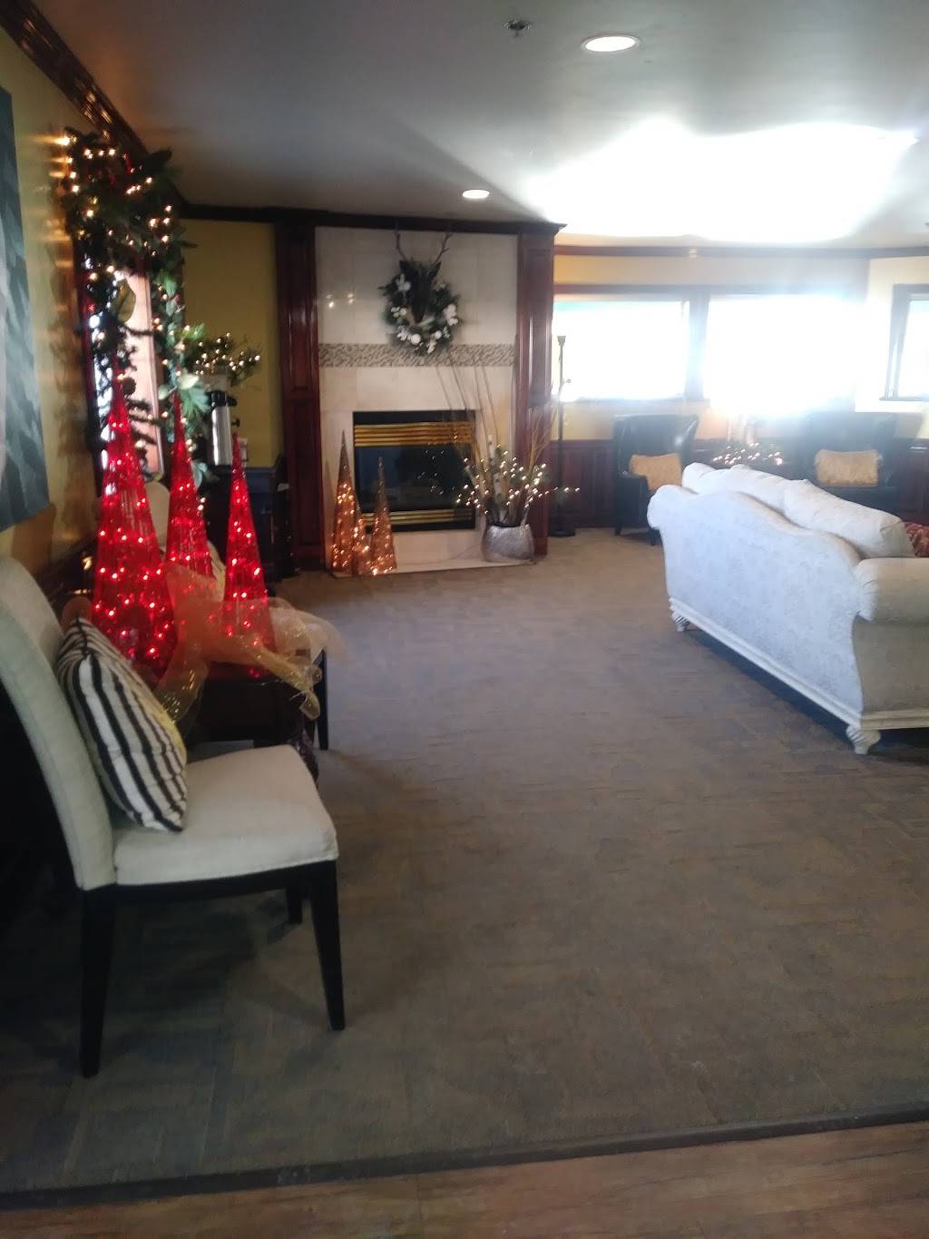 Village Inn Motel | restaurant | 119 N Monroe Ave, Green Bay, WI 54301, USA | 9204370525 OR +1 920-437-0525