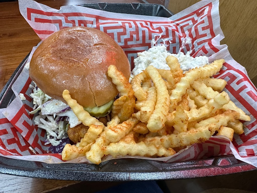 Byrds Hot Chicken Skokie | restaurant | 4839 Oakton St, Skokie, IL 60077, USA | 2242518296 OR +1 224-251-8296