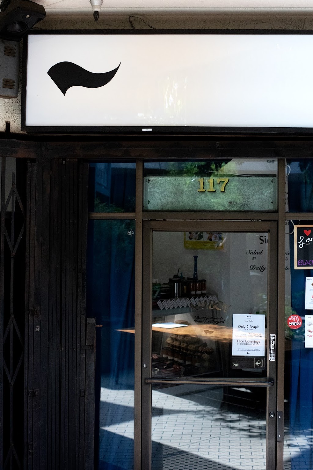 Amboy Quality Meats & Delicious Burgers | restaurant | 727 N Broadway No. 117, Los Angeles, CA 90012, USA | 2139358188 OR +1 213-935-8188