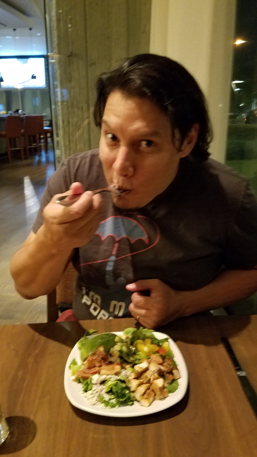 Urban Star | restaurant | 2626 Sage Rd, Houston, TX 77056, USA | 8328031234 OR +1 832-803-1234