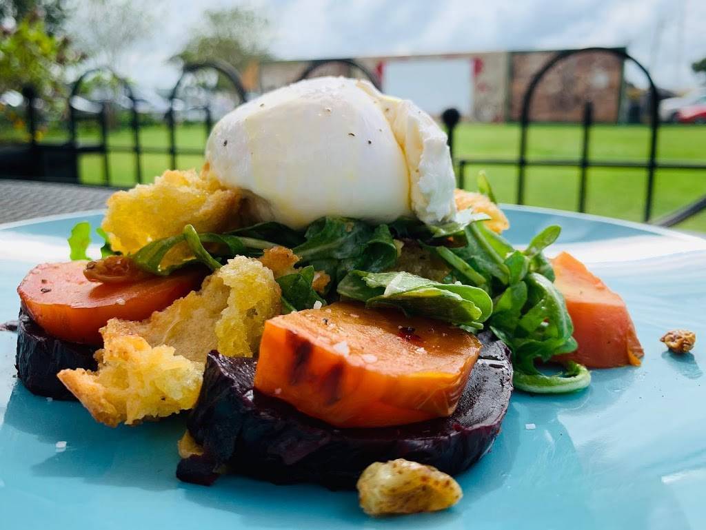 Morty and Edna’s Craft Kitchen | restaurant | 231 N Main Ave #2, Lake Placid, FL 33852, USA | 8636990600 OR +1 863-699-0600