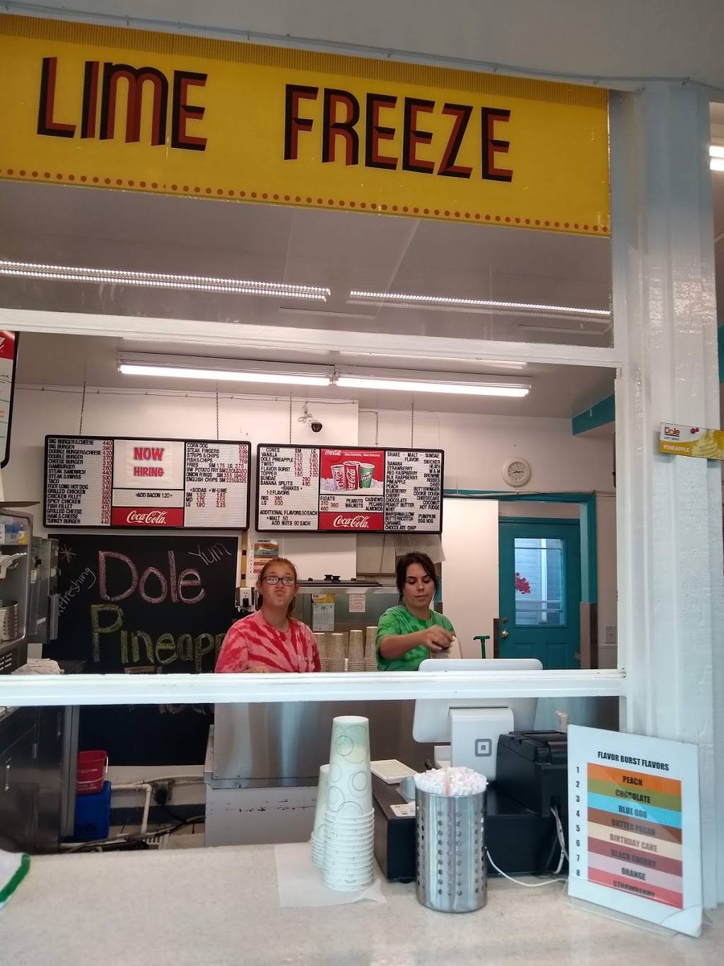 Ballards Iceberg Drive-in | restaurant | 673 E 12300 S, Draper, UT 84020, USA | 8015712453 OR +1 801-571-2453