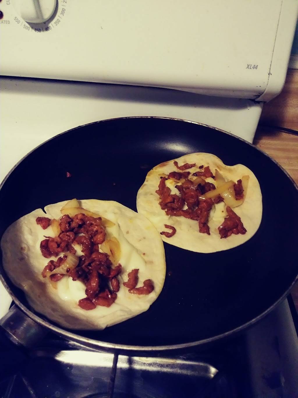 Dairy Queen Store | restaurant | 9102 TX-146, Mont Belvieu, TX 77580, USA | 2815766526 OR +1 281-576-6526