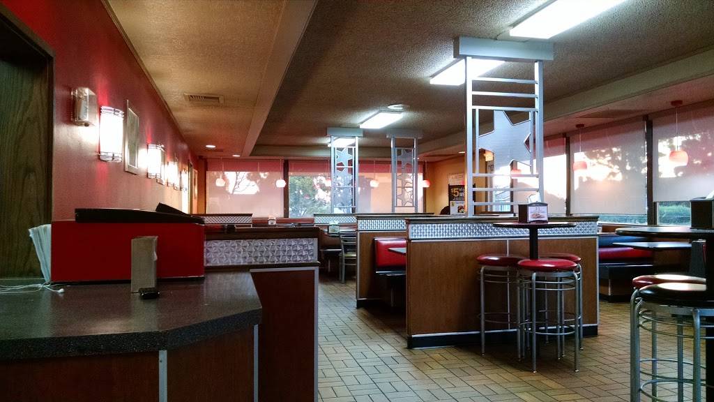 Carls Jr. | restaurant | 1400 Foothill Blvd, La Verne, CA 91750, USA | 9095962814 OR +1 909-596-2814