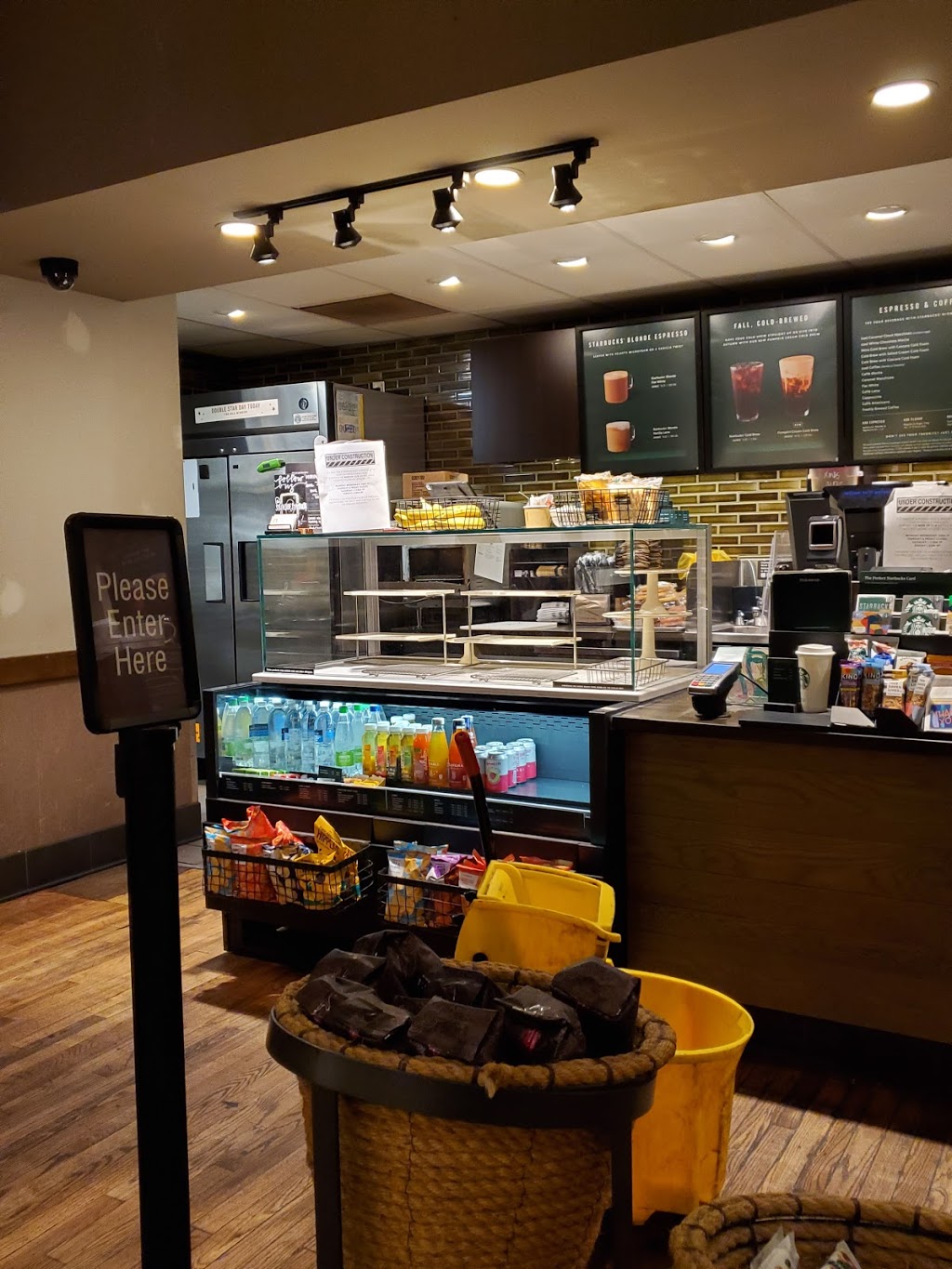 Starbucks | cafe | 1400 E Carson St, Pittsburgh, PA 15203, USA | 4123817183 OR +1 412-381-7183