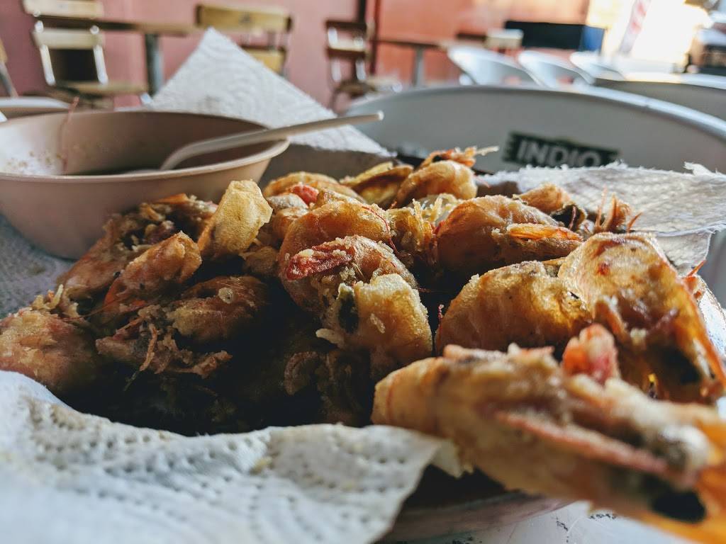 Las Palmas Cuatas | restaurant | blv teran teran 2935, Jardin Dorado, 22200 Tijuana, B.C., Mexico | 016642410056 OR +52 664 241 0056