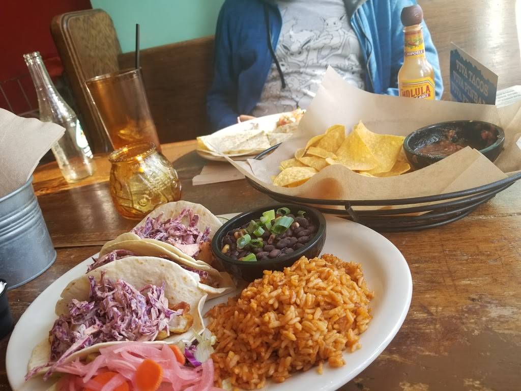 Holy Frijoles | restaurant | 908 W 36th St, Baltimore, MD 21211, USA | 4102352326 OR +1 410-235-2326