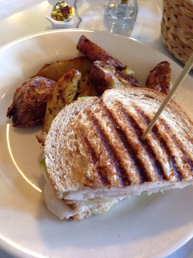 Village Cafe | restaurant | 1240 GA-54 #200, Fayetteville, GA 30214, USA | 7704607888 OR +1 770-460-7888