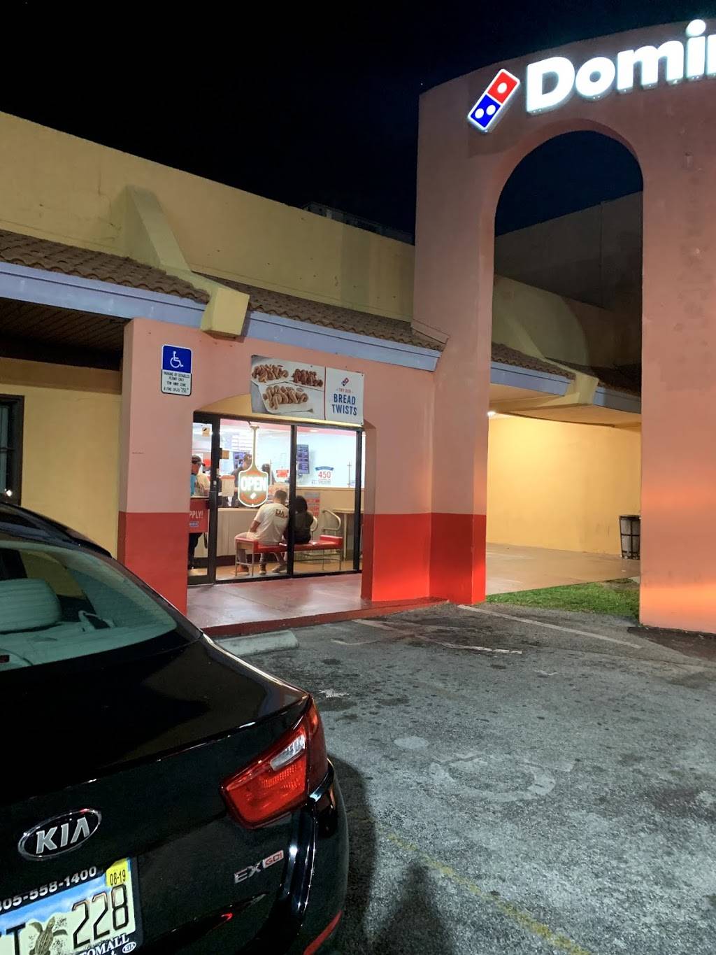 Dominos Pizza | meal delivery | 133 SW 107th Ave, Miami, FL 33174, USA | 3055535233 OR +1 305-553-5233