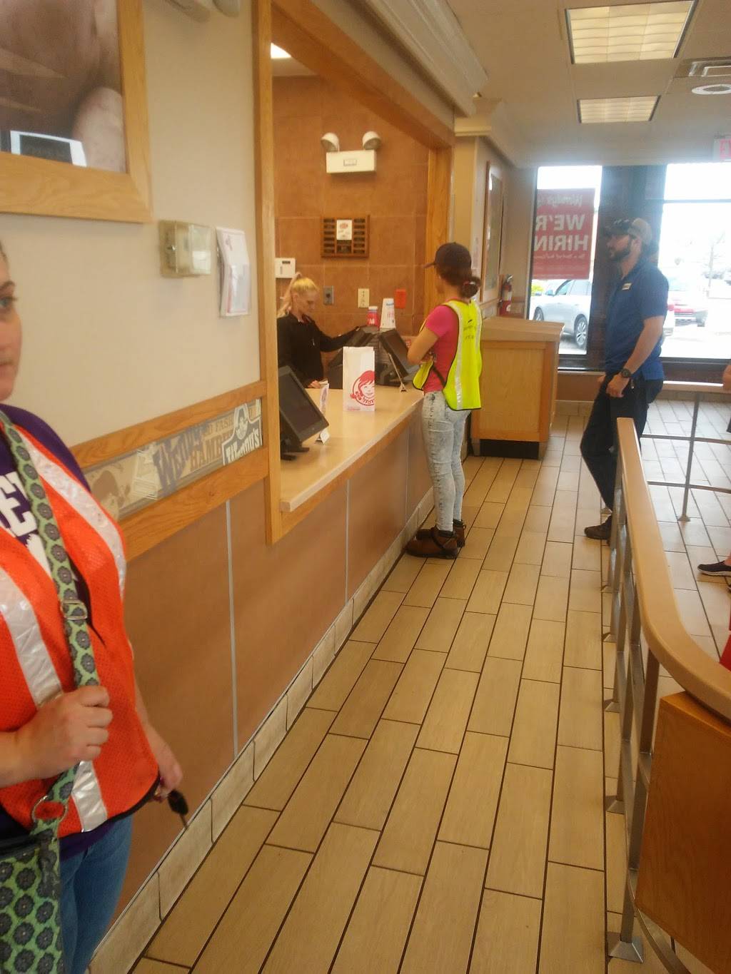 Wendys | restaurant | 1508 N State St #9, Greenfield, IN 46140, USA | 3174624822 OR +1 317-462-4822